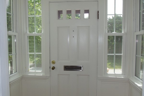 6 Curtis Road Woburn, MA 01801 - Photo 2 of 27 Gallery Image 2