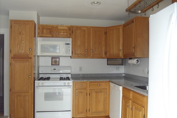 6 Curtis Road Woburn, MA 01801 - Photo 7 of 27 Gallery Image 7