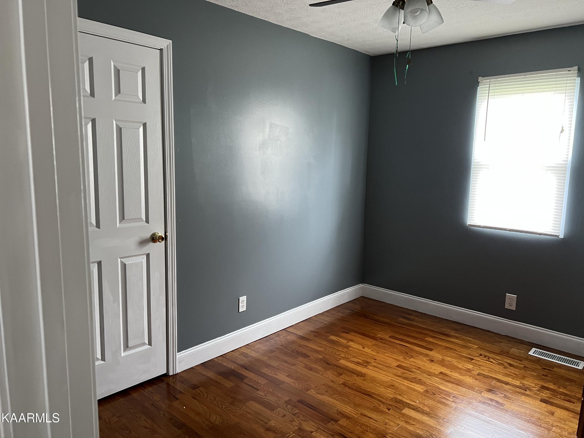 2011 3rd Road Knoxville, TN 37914 - Photo 11 of 12 Gallery Image 11