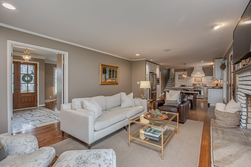 5911 Post Road Nashville, TN 37205 - Photo 13 of 38 a living room with furniture and view of kitchen