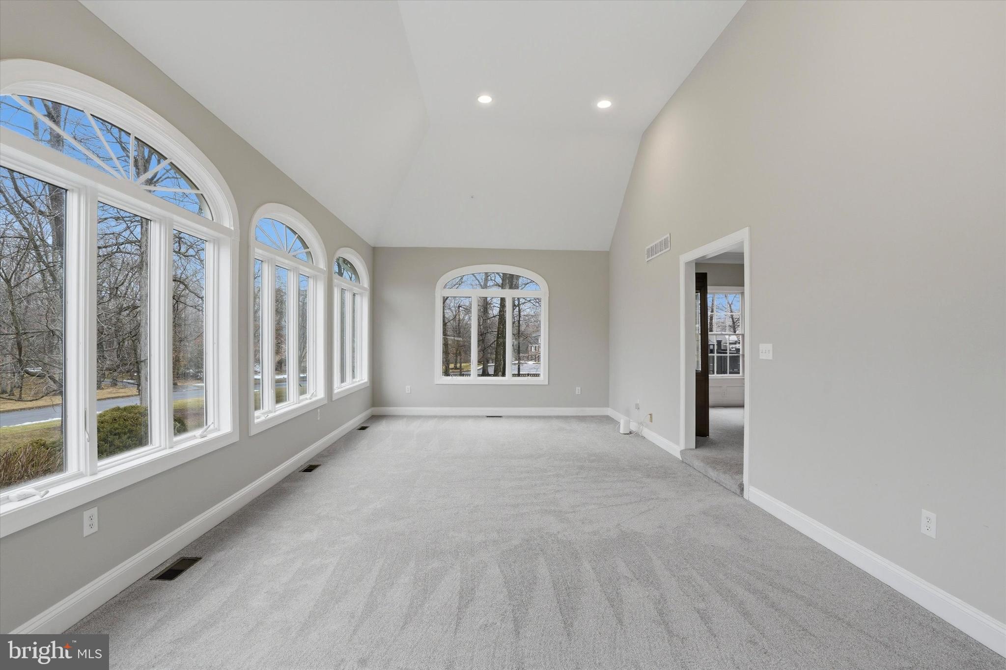 385 Ridge Avenue Newtown, PA 18940 - Photo 15 of 50