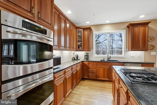 $1,350,000 | 385 Ridge Avenue, Newtown, PA 18940