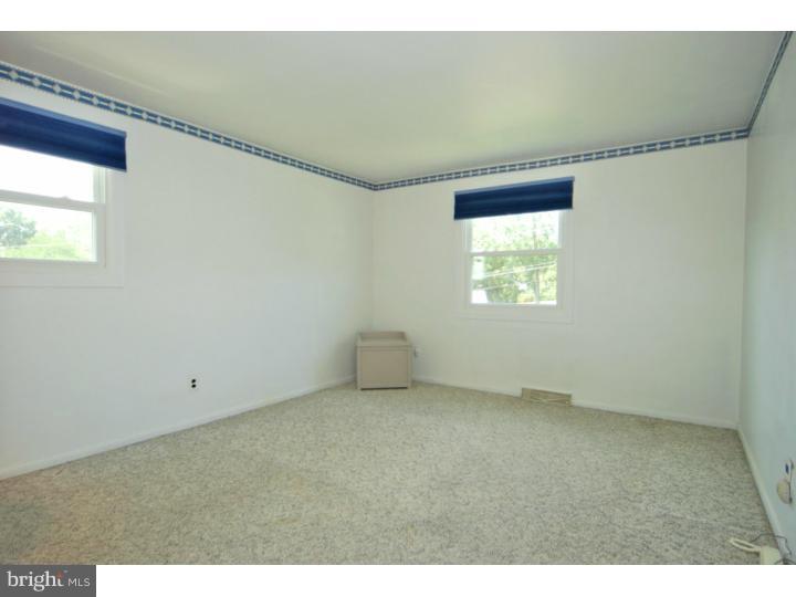 395 Coldspring Road Southampton, PA 18966 - Photo 16 of 24 Bedroom 2