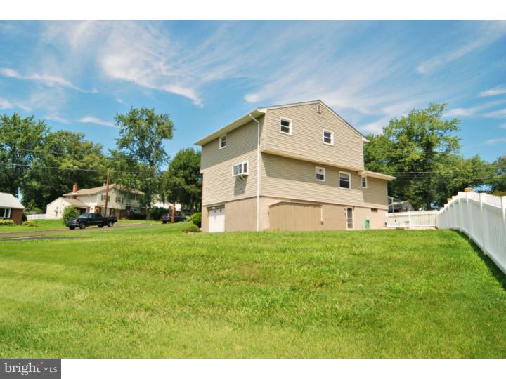 395 Coldspring Road Southampton, PA 18966 - Photo 22 of 24 Back Yard