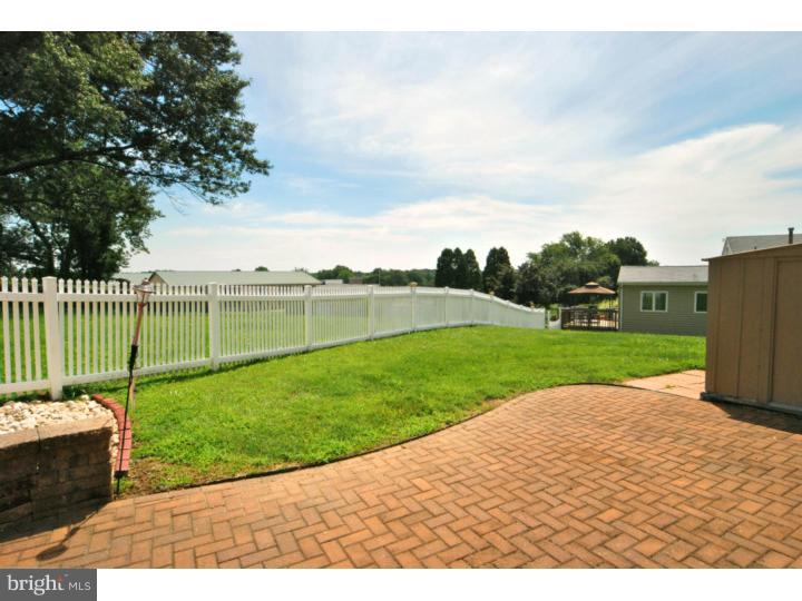 395 Coldspring Road Southampton, PA 18966 - Photo 23 of 24 Patio