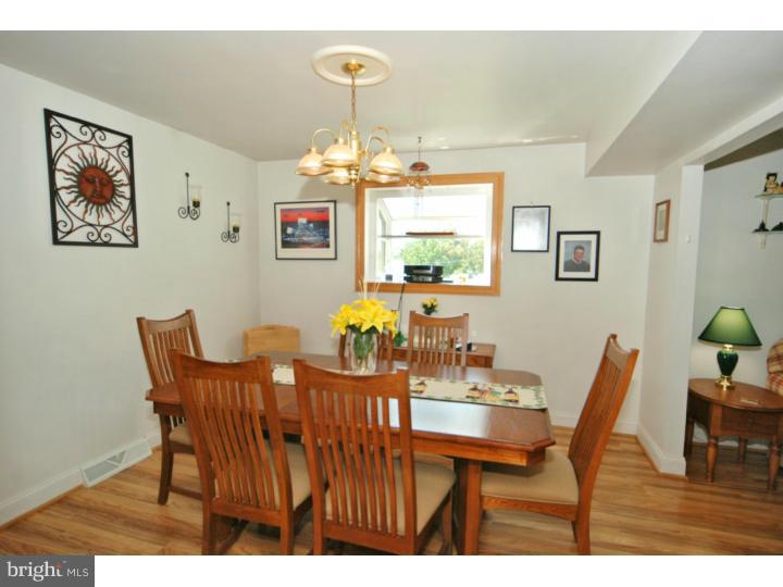 395 Coldspring Road Southampton, PA 18966 - Photo 8 of 24 Dining Room