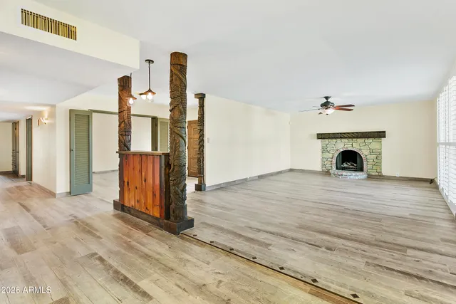 $895,000 | 4822 East Earll Drive, Phoenix, AZ 85018