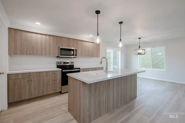 $452,990 | 236 Caribou Court, Horseshoe Bend, ID 83629