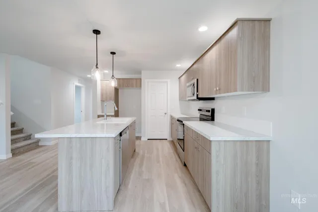 $452,990 | 236 Caribou Court, Horseshoe Bend, ID 83629