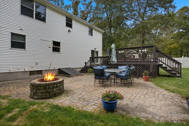 $479,900 | 226 Allen Street, East Longmeadow, MA 01028