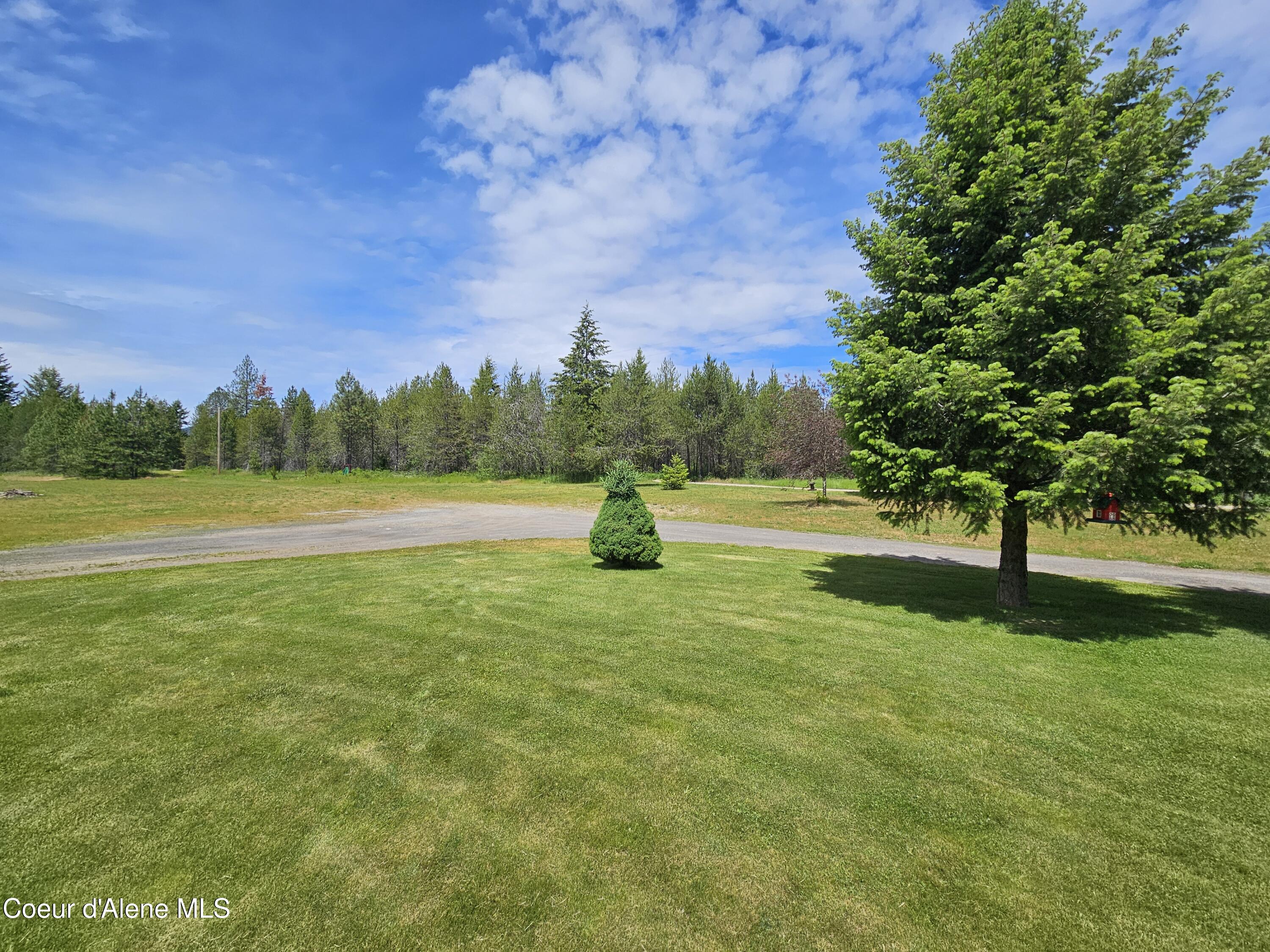 18819 North Ramsey Road Rathdrum, ID 83858 - Photo 27 of 33 Front Yard