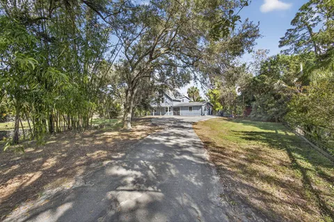 a view of a house with a outdoor space