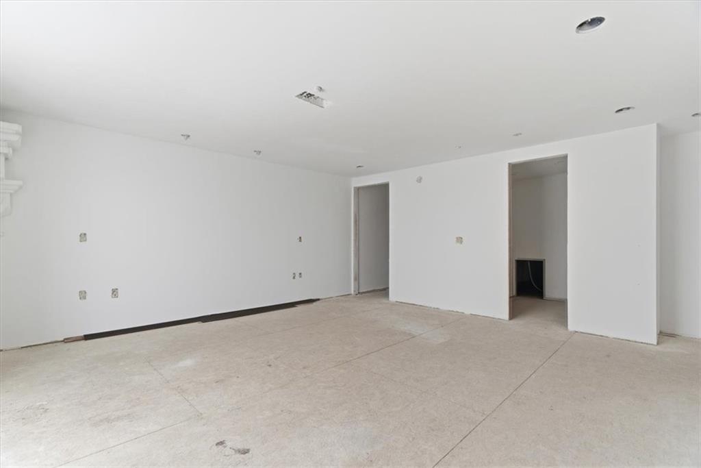 1 Pius Street, Unit A4 Pittsburgh, PA 15203 - Photo 25 of 40 primary bedroom showing another view of entry to en-suite bath and walk-in closet