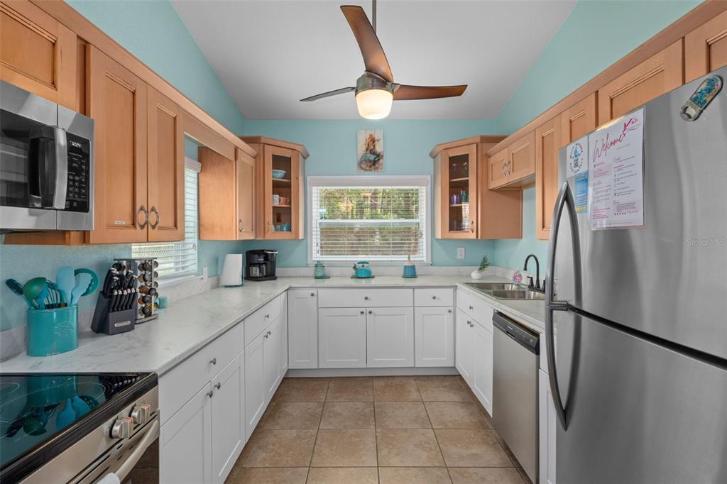 6245 Waverly Road Weeki Wachee, FL 34607 - Photo 13 of 31