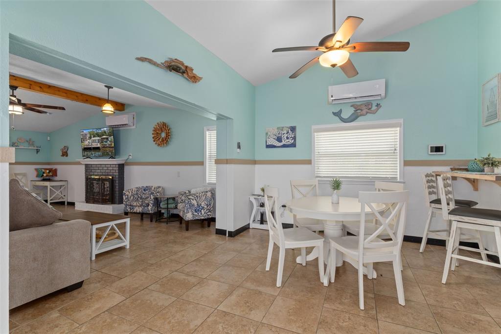 6245 Waverly Road Weeki Wachee, FL 34607 - Photo 4 of 31
