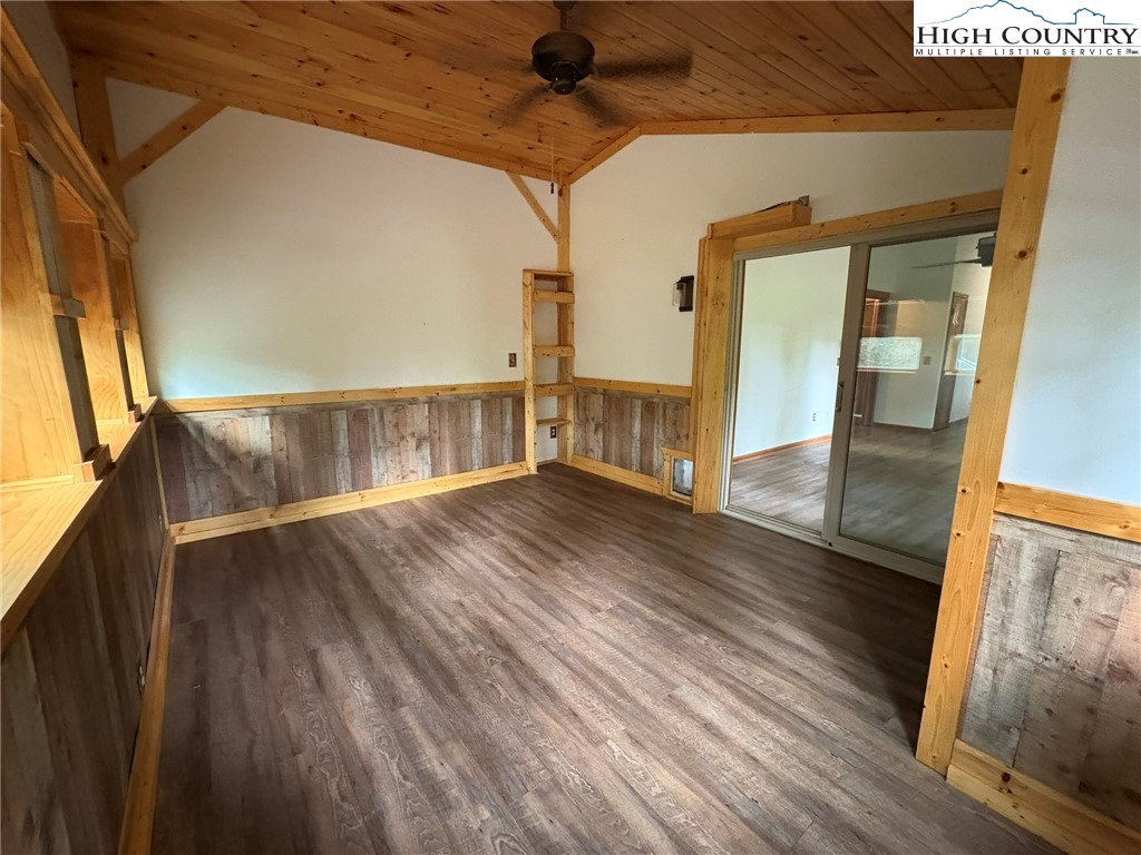 527 Windridge Road Newland, NC 28657 - Photo 20 of 33 a view of entryway with wooden floor