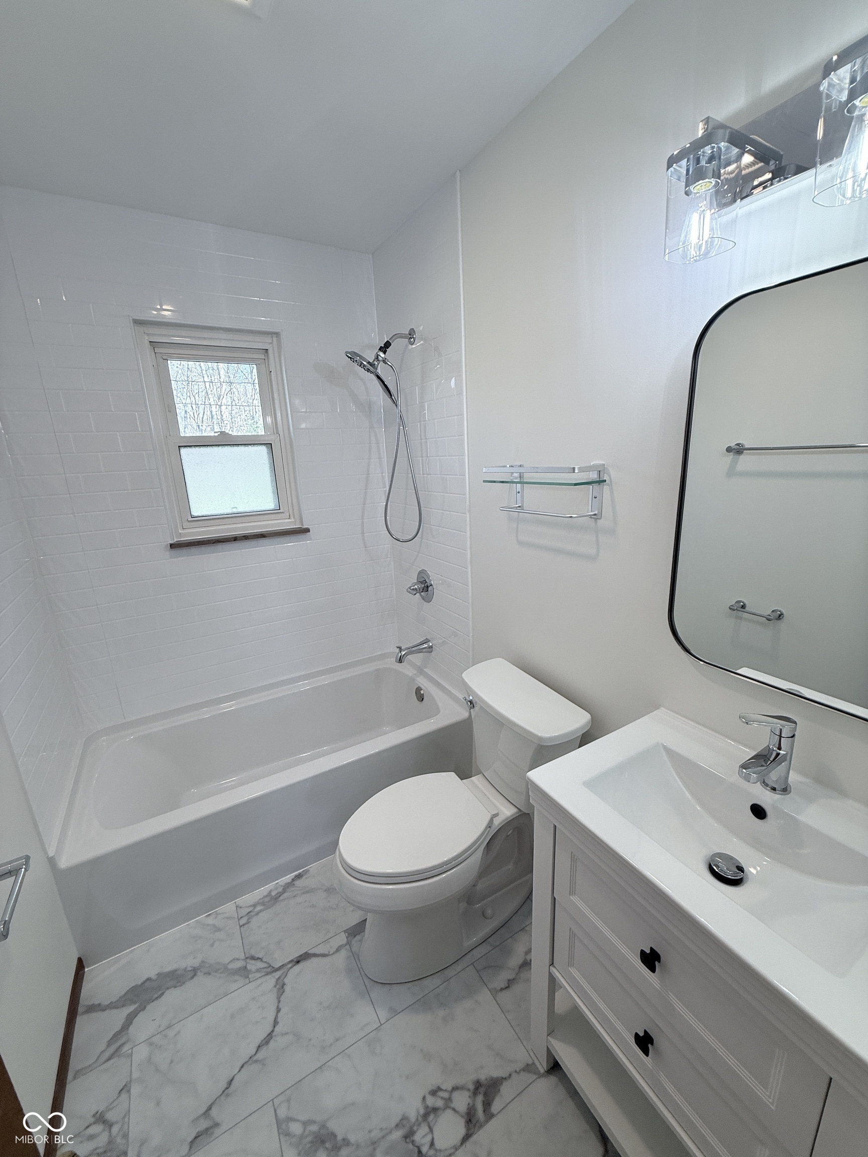 1015 South Franklin Road Indianapolis, IN 46239 - Photo 8 of 19