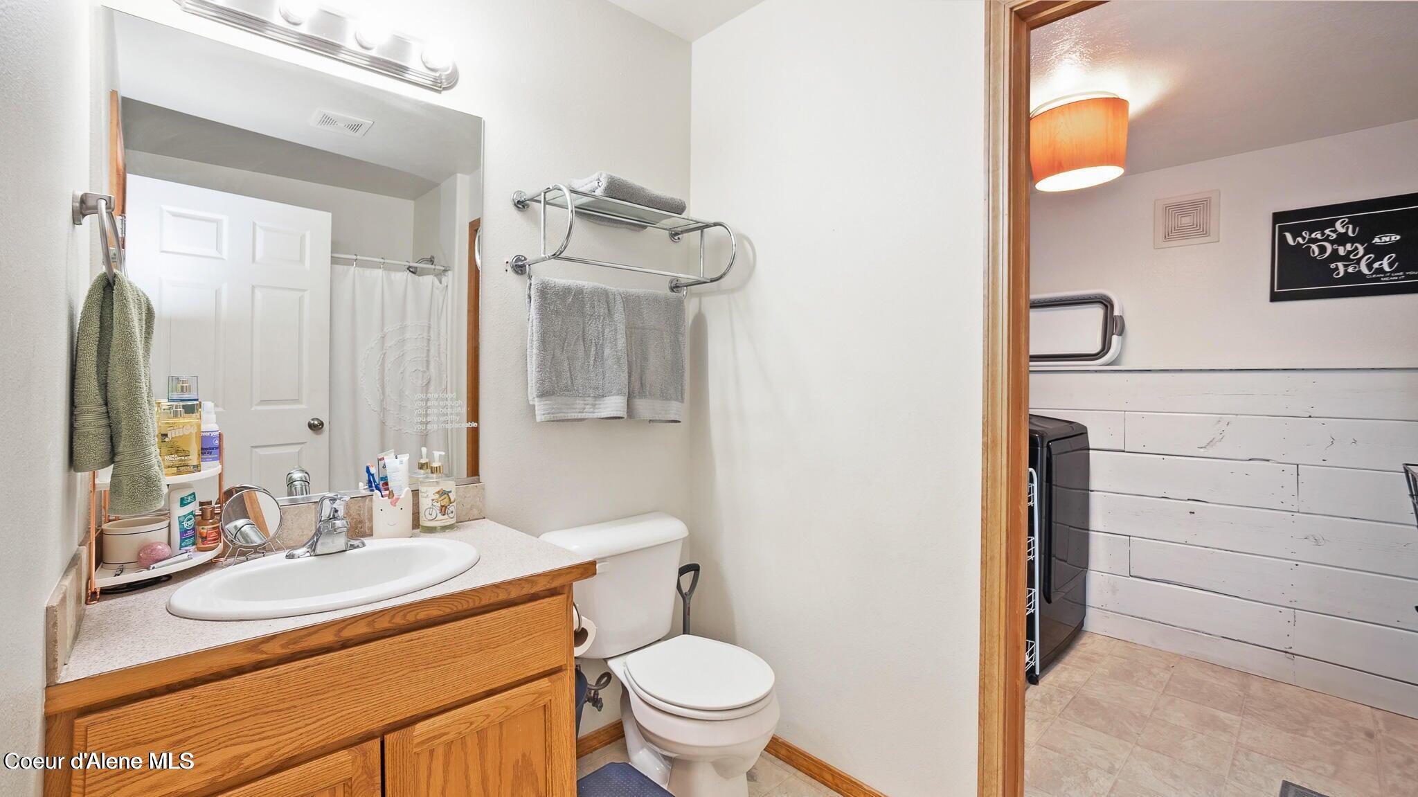 1150 Jamison Court Post Falls, ID 83854 - Photo 15 of 36 Jamison Bath 2