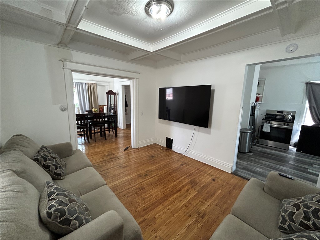 81 Lenox Street Rochester, NY 14611 - Photo 8 of 31 Gallery Image 8