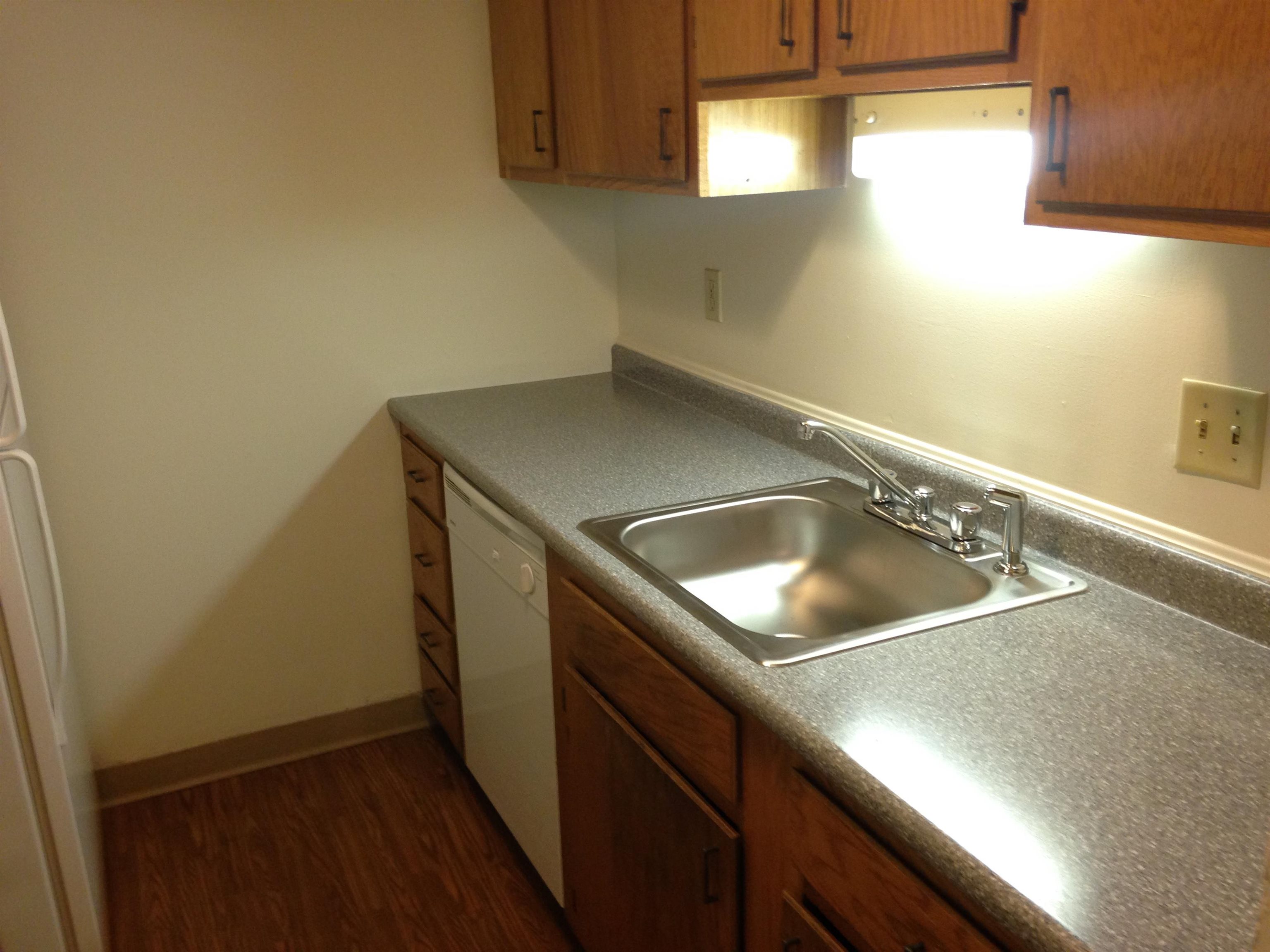 610 Union Street, Unit 403 Manchester, NH 03104 - Photo 11 of 34