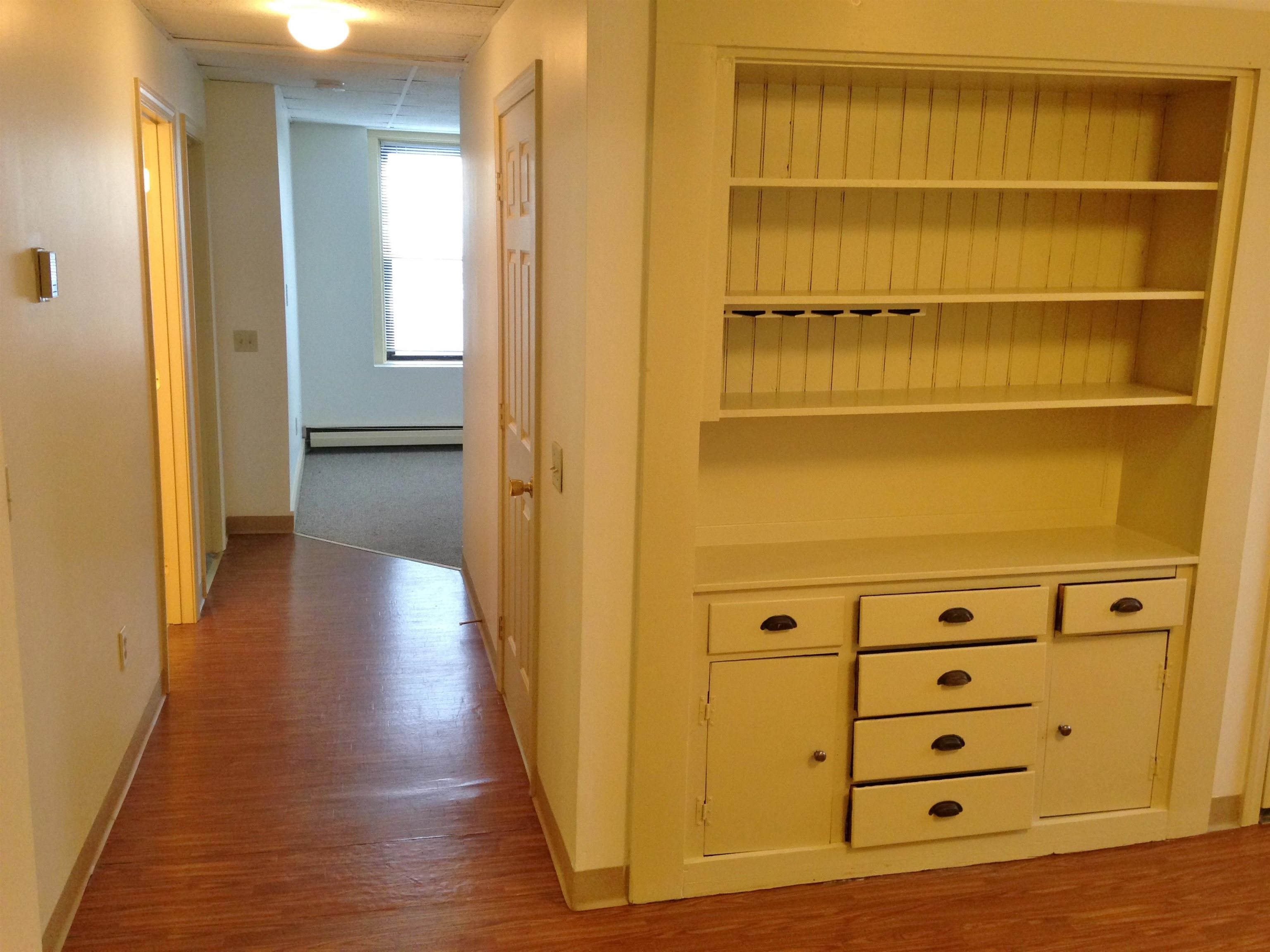 610 Union Street, Unit 403 Manchester, NH 03104 - Photo 14 of 34