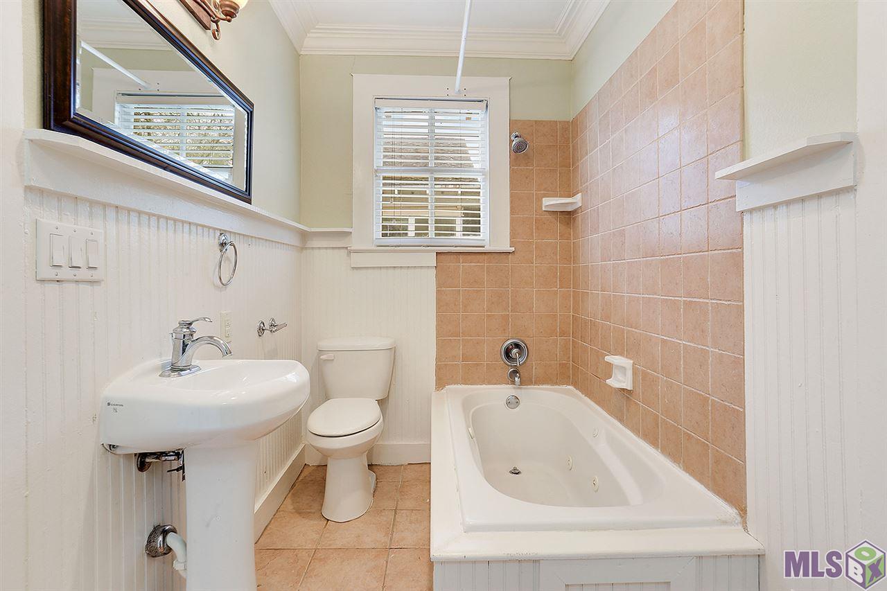 1320 Perkins Road Baton Rouge, LA 70806 - Photo 8 of 11
