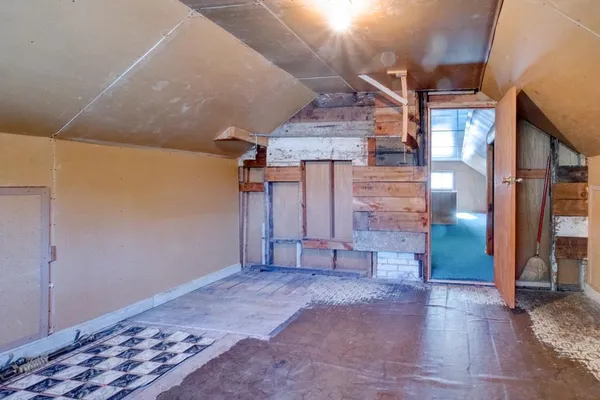 $149,900 | 4113 North Shore Drive, Menominee, MI 49858