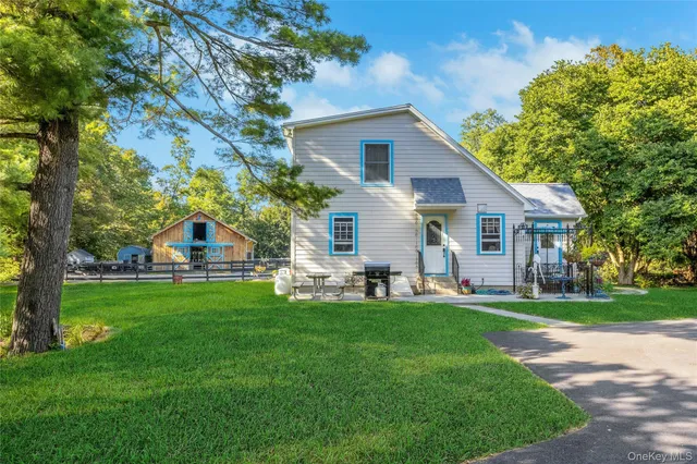 $899,000 | 73 Lake Ellis Road, Wingdale, NY 12594