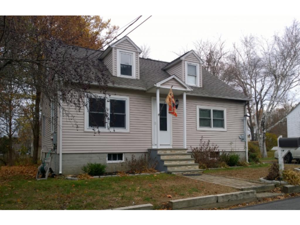 7 Webster Avenue Exeter, NH 03833 - Photo 2 of 19 Gallery Image 2