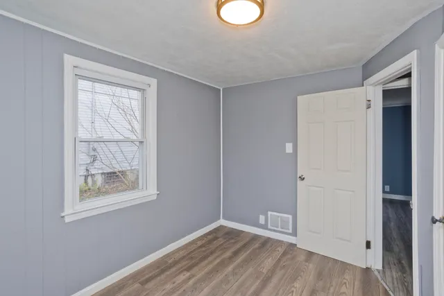 $224,000 | 39 Wade Avenue, Bloomfield, CT 06002