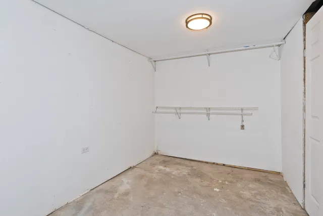 $224,000 | 39 Wade Avenue, Bloomfield, CT 06002