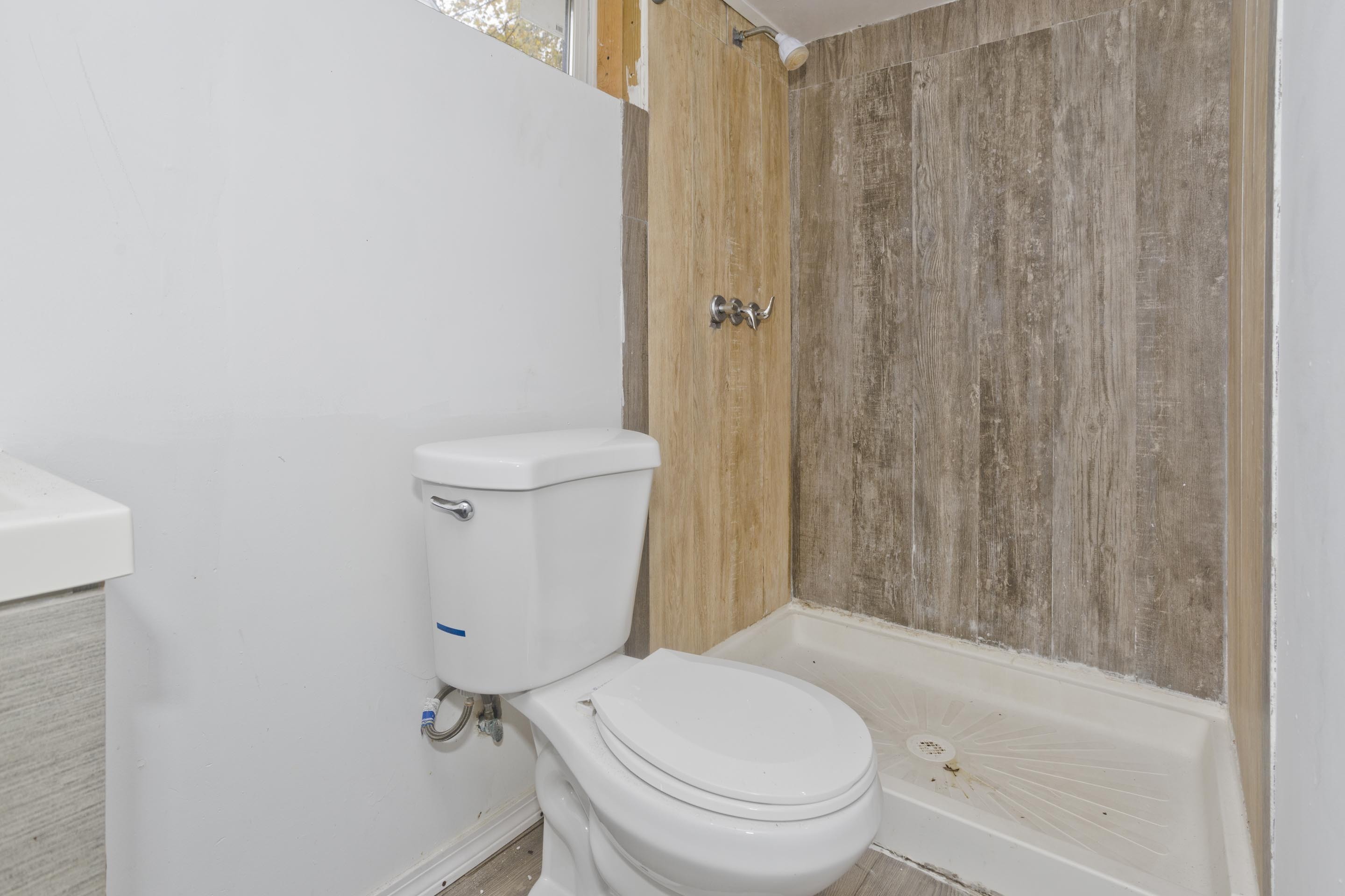 39 Wade Avenue Bloomfield, CT 06002 - Photo 29 of 34