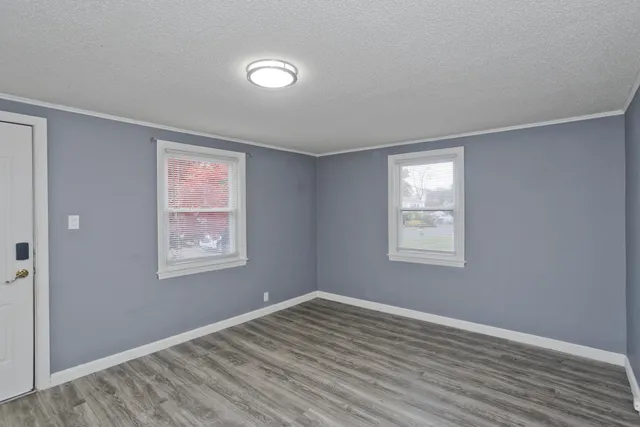 $224,000 | 39 Wade Avenue, Bloomfield, CT 06002