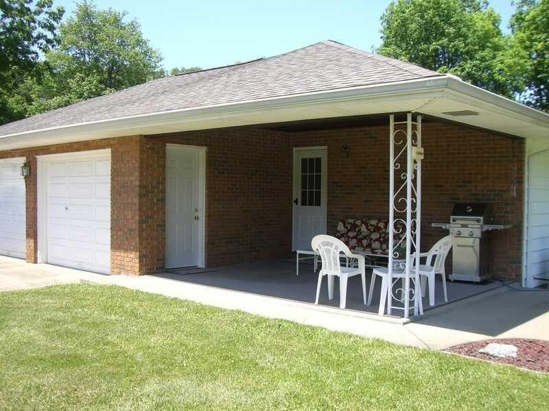 476 Methodist Road Greenville, PA 16125 - Photo 22 of 25 Patio/Deck.