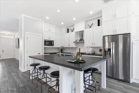 $1,049,000 | 7548 East Santa Catalina Drive, Scottsdale, AZ 85255