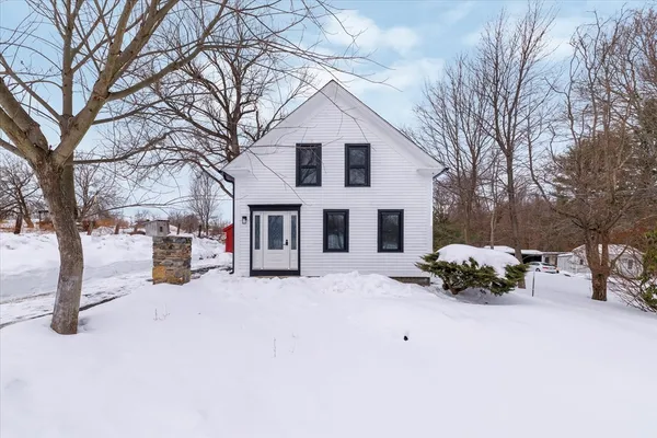 $575,000 | 294 Boston Road, Sutton, MA 01590