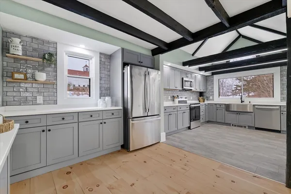 $575,000 | 294 Boston Road, Sutton, MA 01590