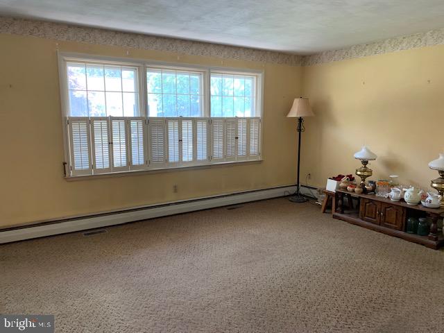 418 George Street Hanover, PA 17331 - Photo 4 of 31 Gallery Image 4