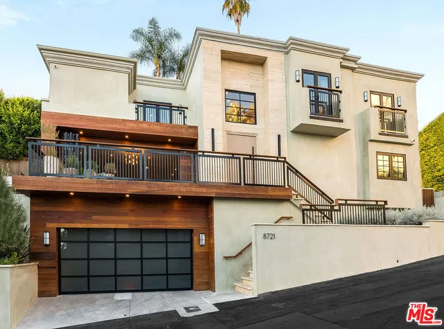 $4,895,000 | 8721 Sunset Plaza Terrace, West Hollywood, CA 90069