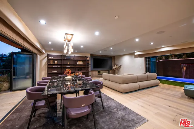 $4,895,000 | 8721 Sunset Plaza Terrace, West Hollywood, CA 90069