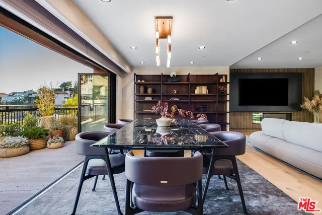 $4,895,000 | 8721 Sunset Plaza Terrace, West Hollywood, CA 90069