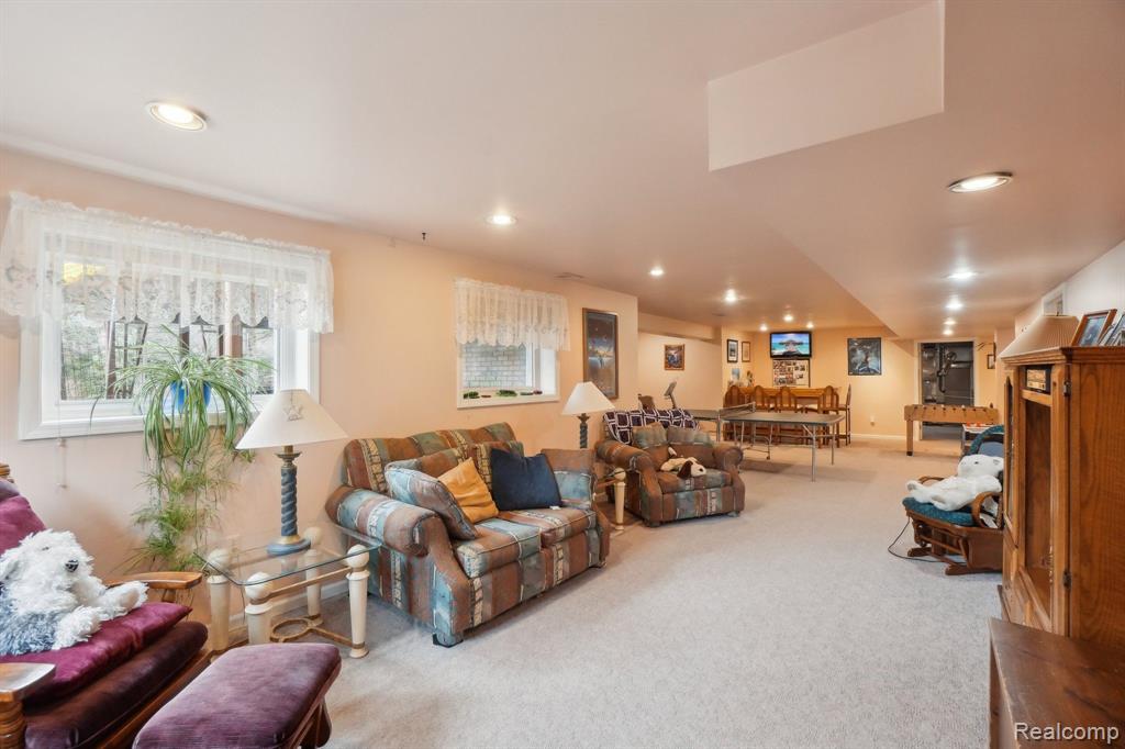 2138 Kennedy Drive Rochester Hills, MI 48309 - Photo 34 of 63