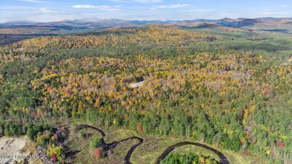 $68,900 | 72 Carriage Knoll Road, Chestertown, NY 12817