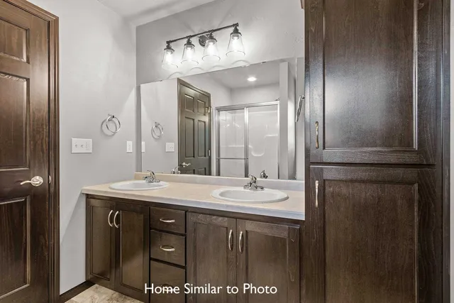 $414,900 | 1691 Betty Jean Ln Green, Green Bay, WI 54313