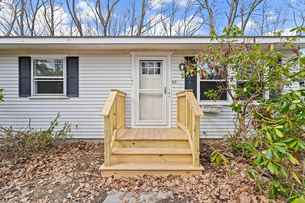 53 Little Turnpike Road Shirley, MA 01464 - Photo 4 of 32