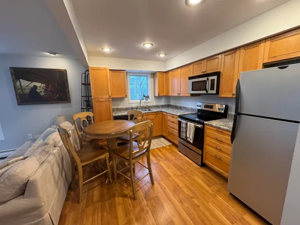 $159,900 | 432 South Street, Unit B2, Bennington, VT 05201