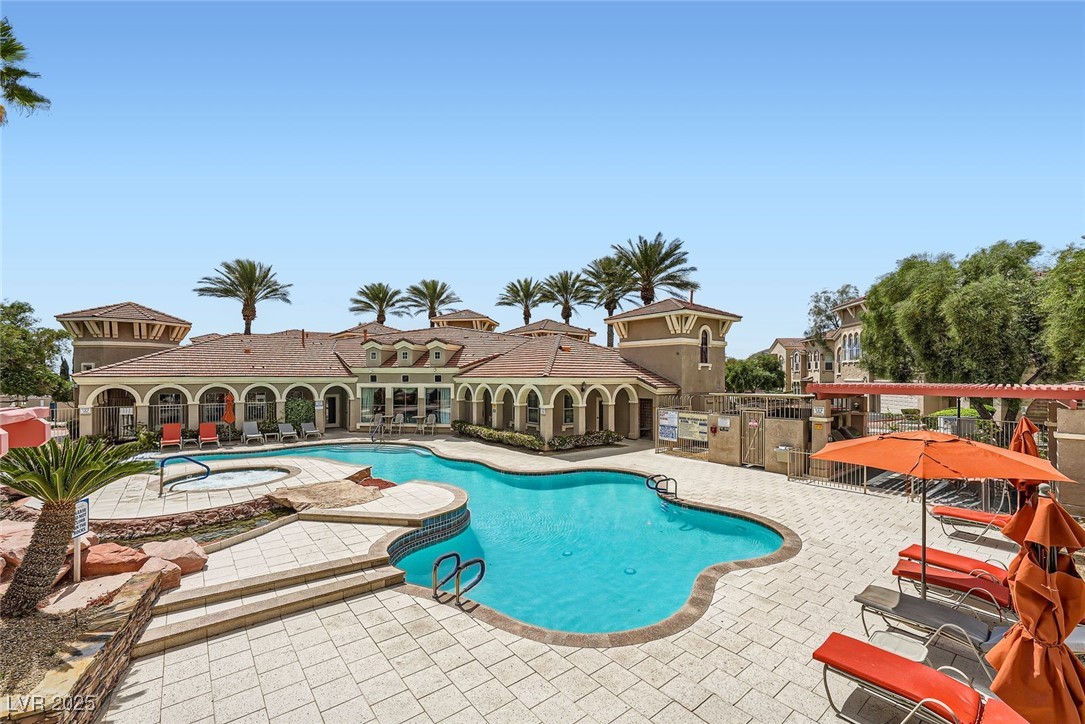10550 West Alexander Road, Unit 2179 Las Vegas, NV 89129 - Photo 24 of 28 Pet Area