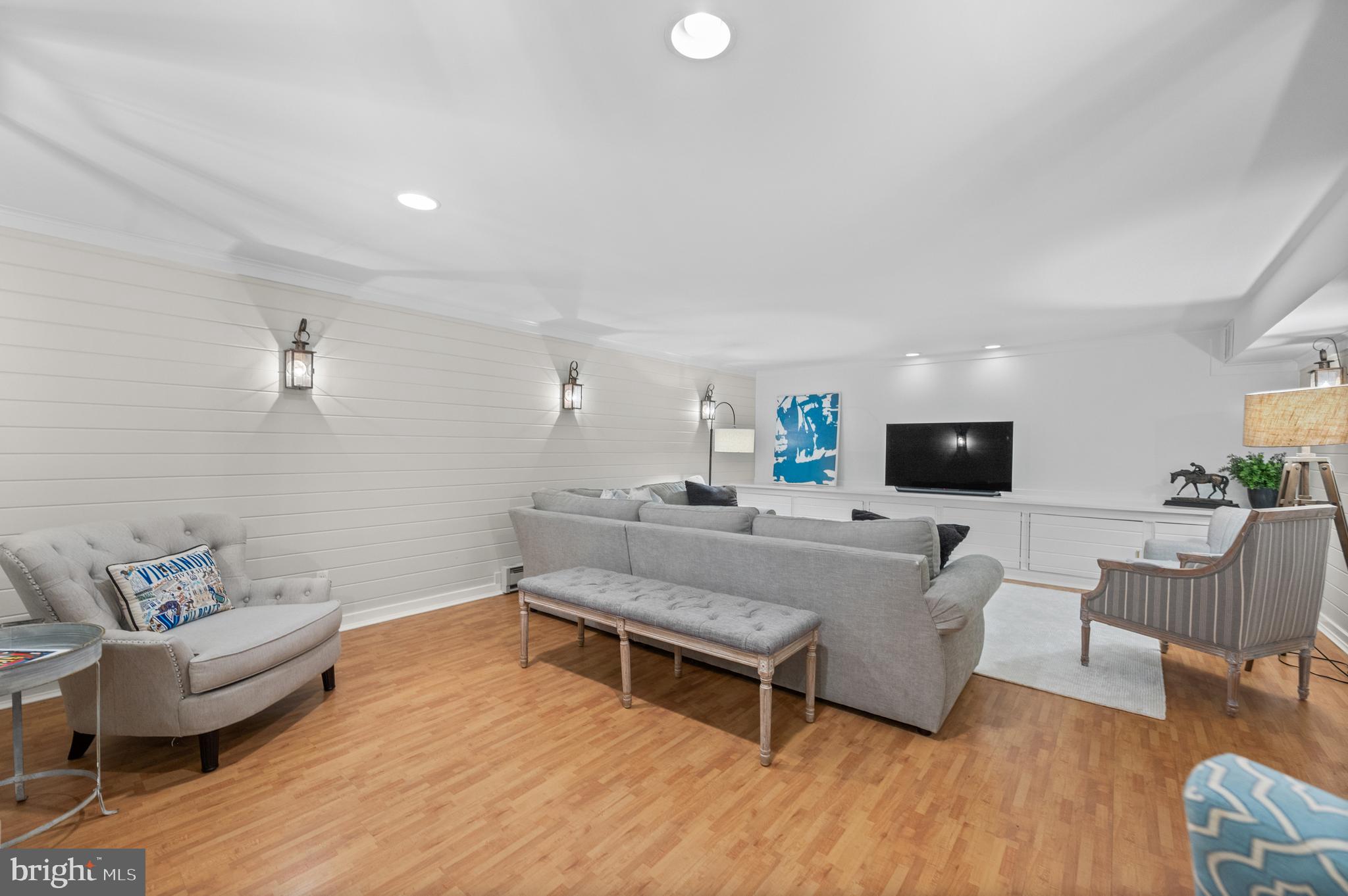 8 Brettagne Devon, PA 19333 - Photo 29 of 38 a living room with furniture and a wooden floor