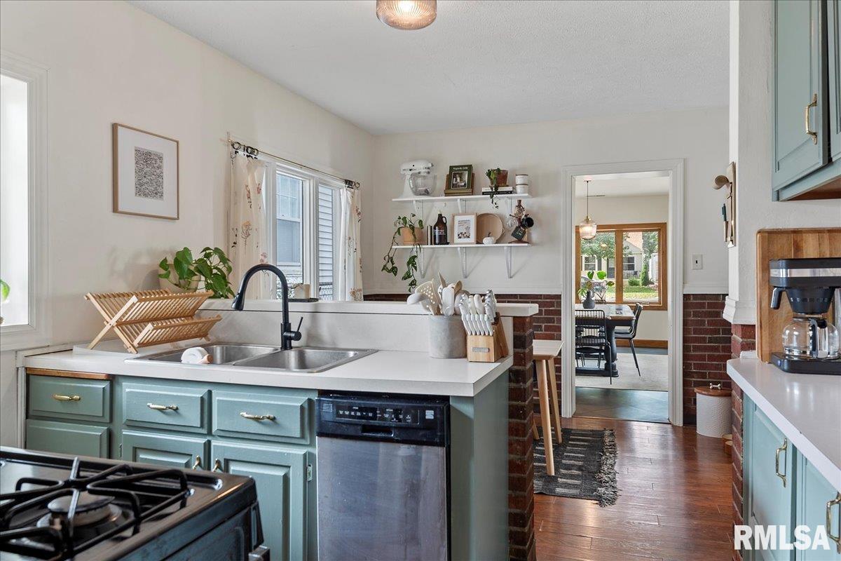 2028 South Walnut Street Springfield, IL 62704 - Photo 12 of 51
