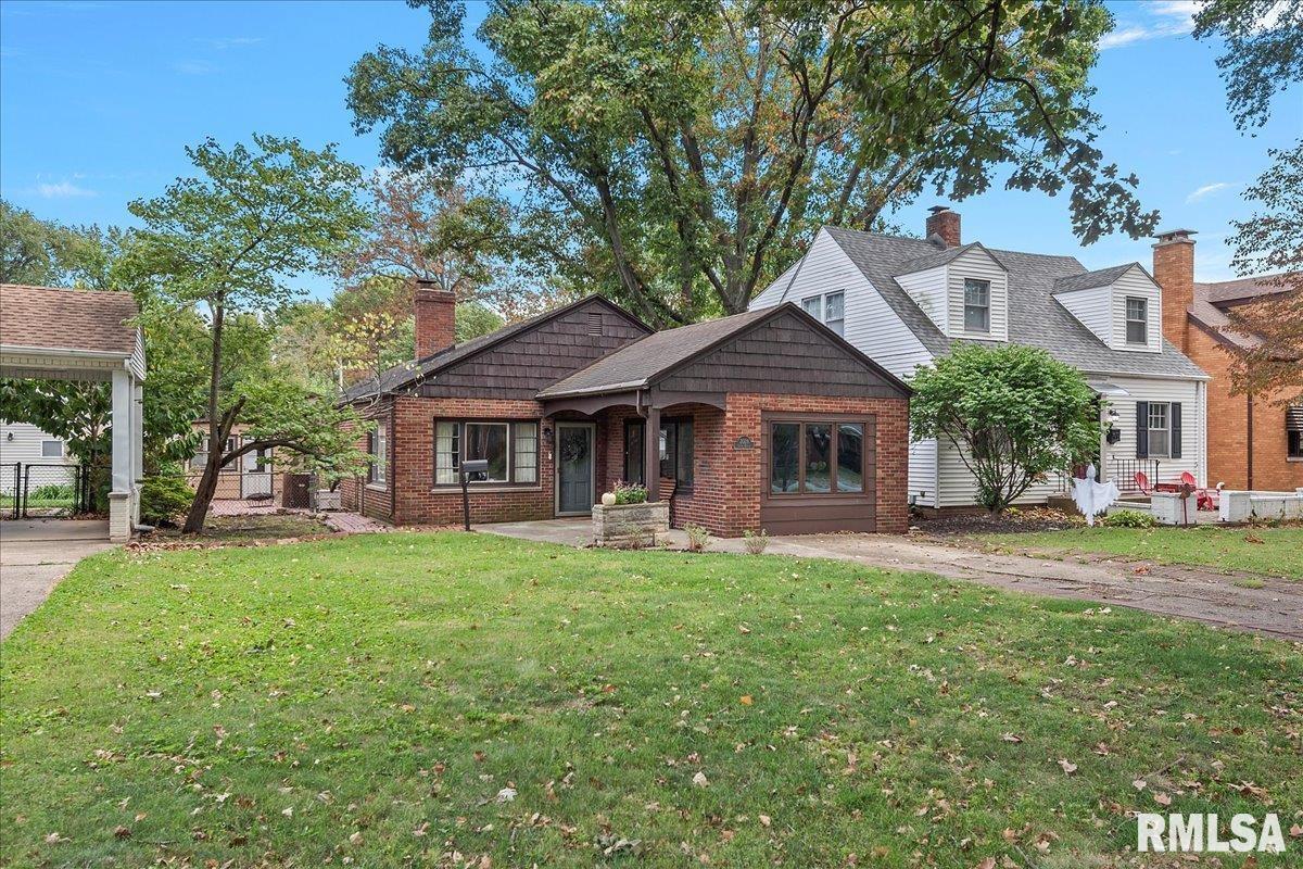 2028 South Walnut Street Springfield, IL 62704 - Photo 2 of 51